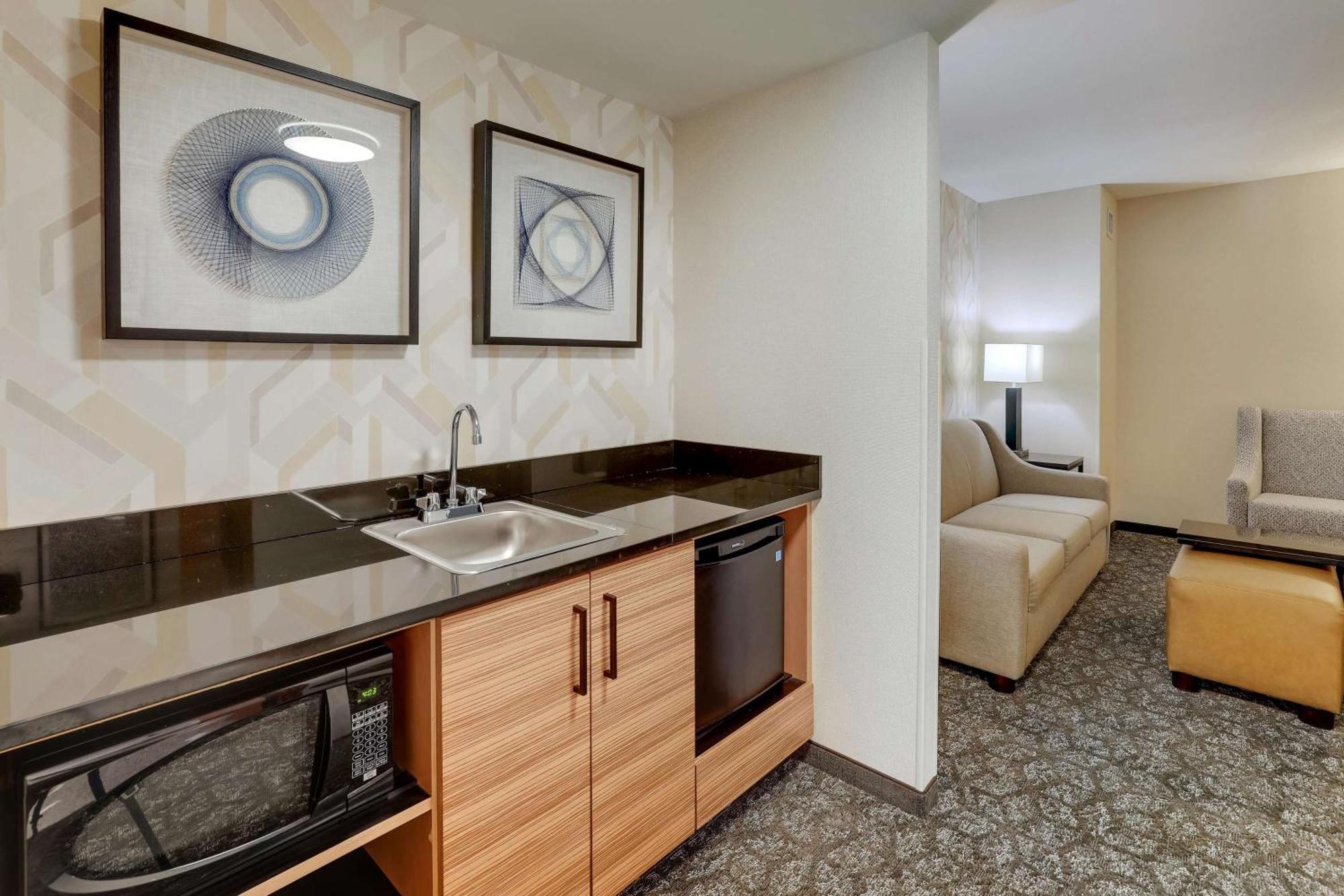 Drury Inn & Suites Birmingham Lakeshore Drive Eksteriør bilde